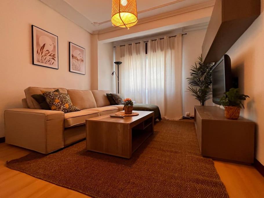 Moma Meanas Aviles Centro Ngoại thất bức ảnh